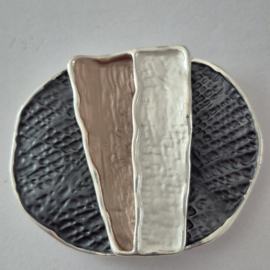 Magneet broche (Grijs, beige | ovaal streep)