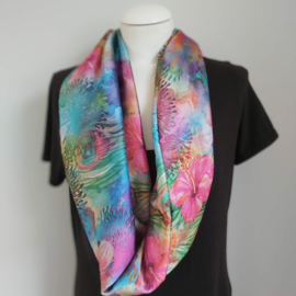 Satijnen telefoonsjaal (multi color | pauwen ogen, bloemen)