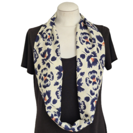 Viscose-Linnen cirkelsjaal (blauw | Roses are bleu)