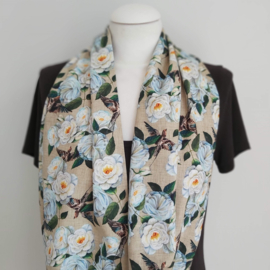 Tricot colsjaal  (ecru, beige | bloemen, vogels)