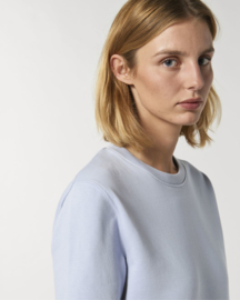 Serene Blue Uniseks Sweater met ronde hals