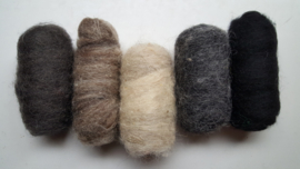 Gekaarde wol assorti zwart grijs-/bruintinten (nr 731)