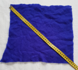 Fijn naaldvilt koningsblauw 30x32 cm (kbv)