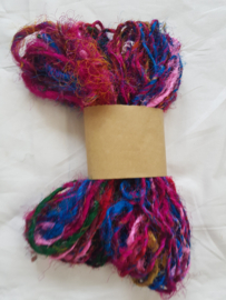 Gerecyclede zijdevezels, gesponnen, 46 g