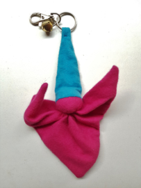 Knuffelpopje (sleutel)hanger flanel roze/licht blauw