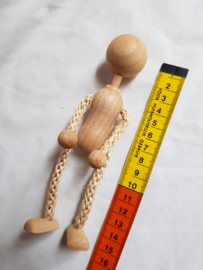 Sisal houten popje, 15,5 cm hoog