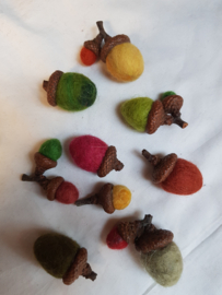 Assorti eikeltjes van vilt (A)