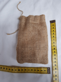 Jute zakje 9x15 cm