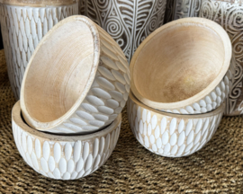 Houten kom wit handgesneden