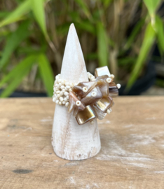Kraaltjes ringen met parelmoer