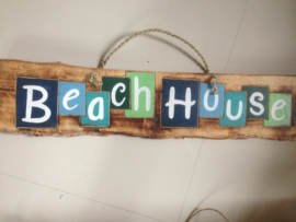 Sign_Beachhouse