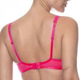 Mey: Captivating - Triangle voorgevormd - Fuchsia