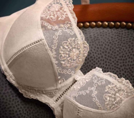 Empreinte: Lilly Rose - Corbeille - Chantilly