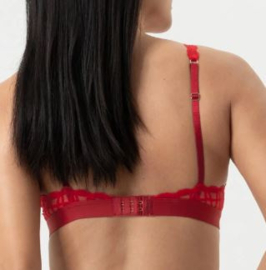 Mey: Poetry Temptation  - Triangle - Rood