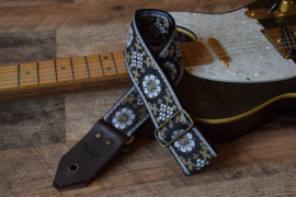 Bluebird Modern - Batik Java Indonesia White