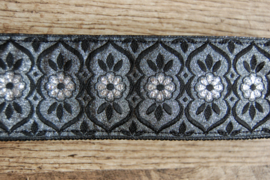 Bluebird Standard Series - Black & Silver Flower