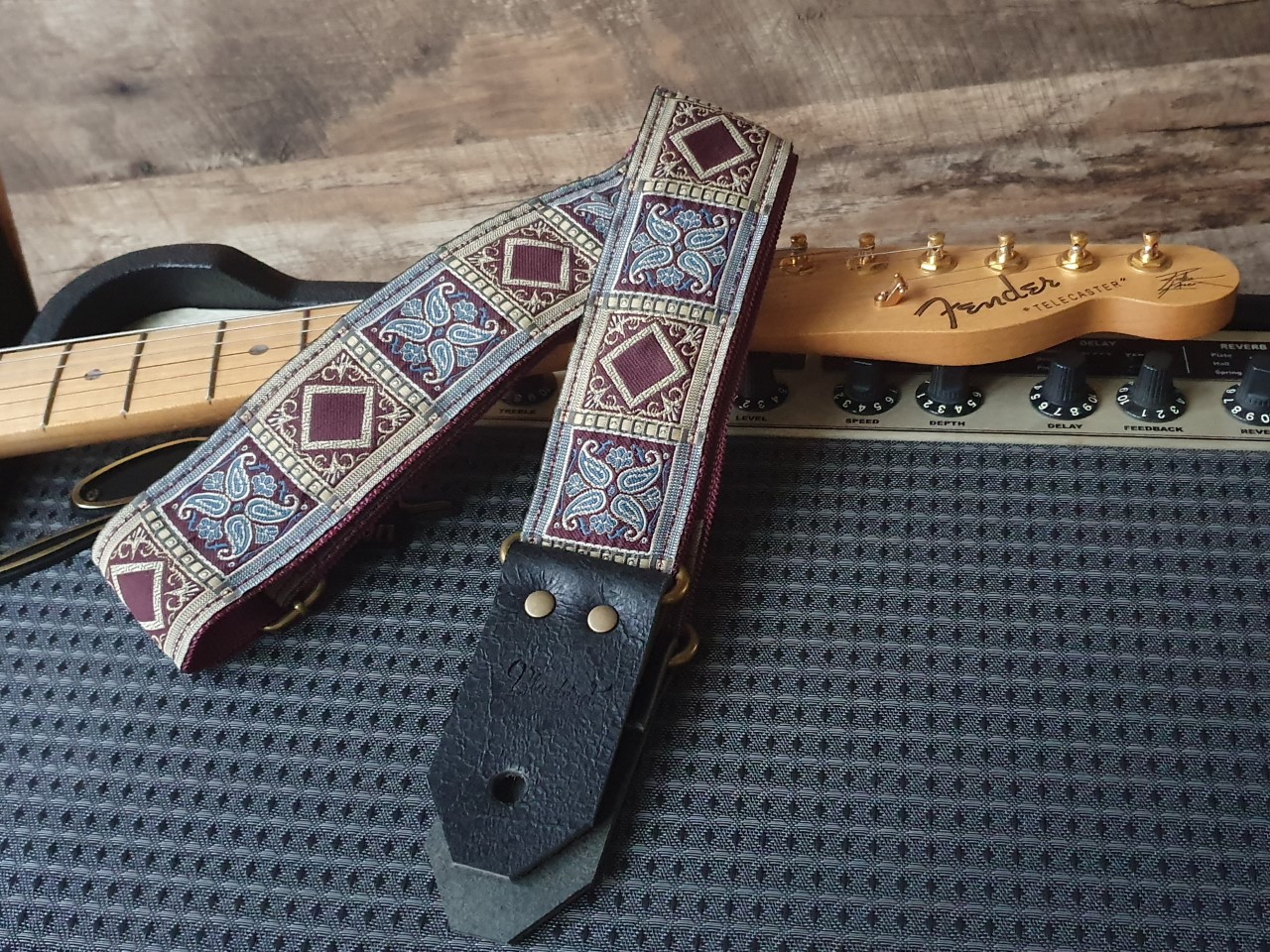 Bluebird Standard Series - Royal Boutique Da Vinci