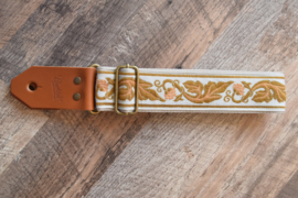 Bluebird Vintage Series - UK Ocher Berry Bloom