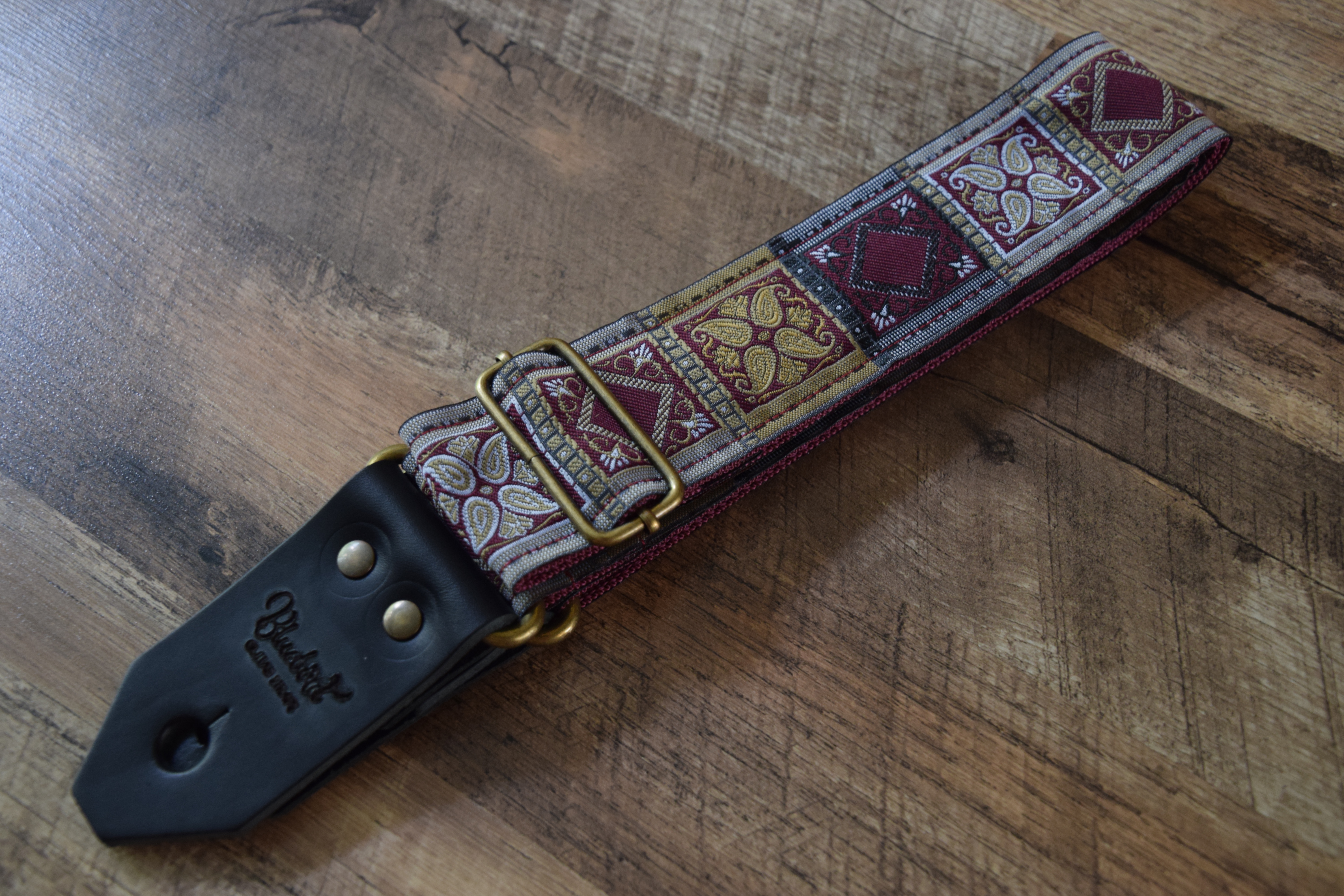 Bluebird Standard Series - Royal Boutique Da Vinci