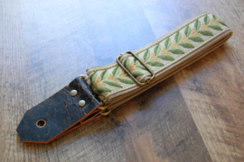 Bluebird Vintage Series - Green Maple Leaf