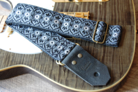 Bluebird Standard Series - Black & Silver Flower