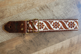 Bluebird Vintage & Rare Series - Vintage Chocolate Floral