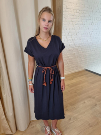 relaxed fit jurk met bindlintje en split marineblauw