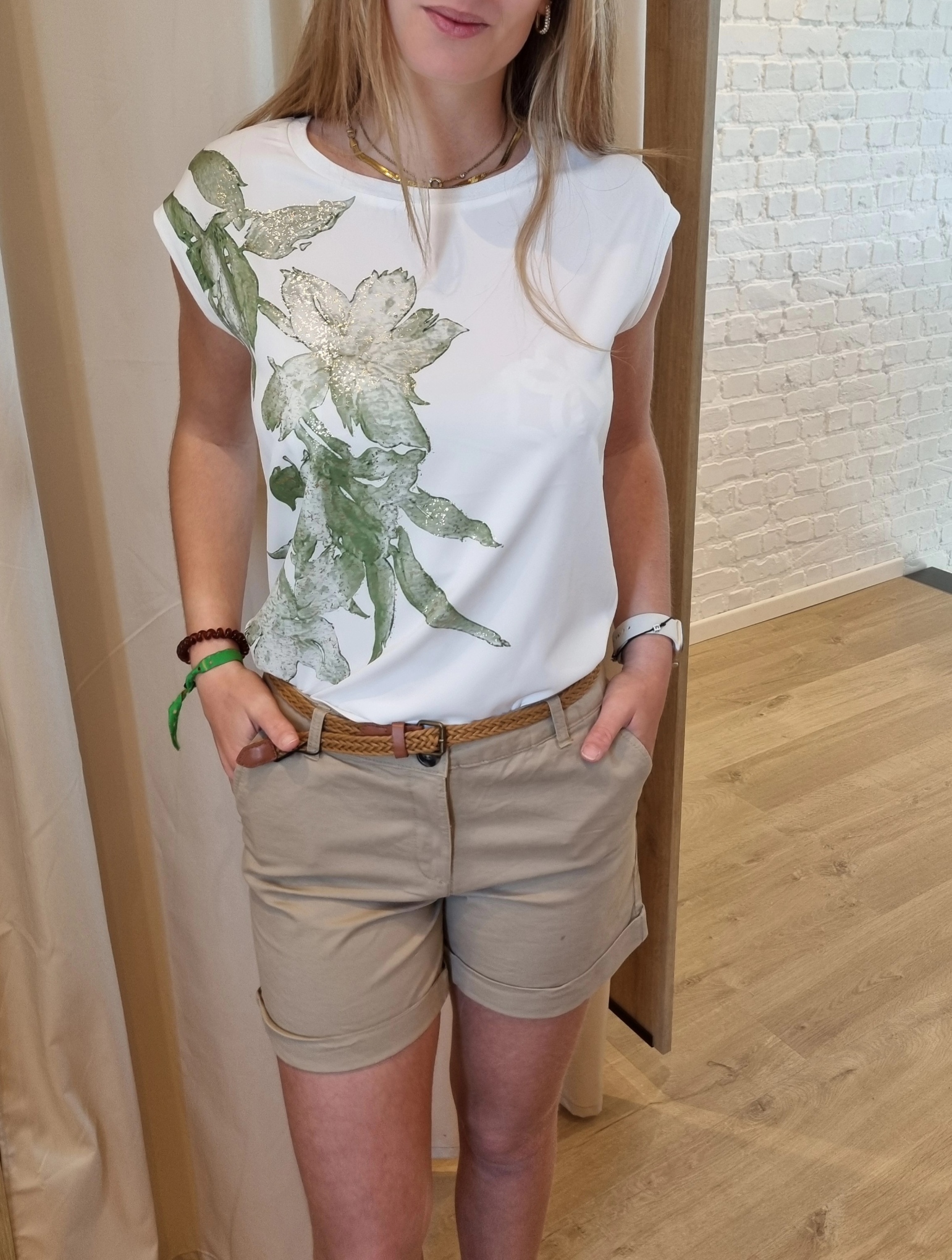 T-shirt/blouse accent kaki