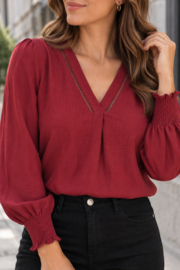 Bordeaux blouse met V-hals ❤️