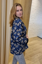 jasje met blauwe print