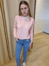 pastel trui met knopen en kanten afwerking roze