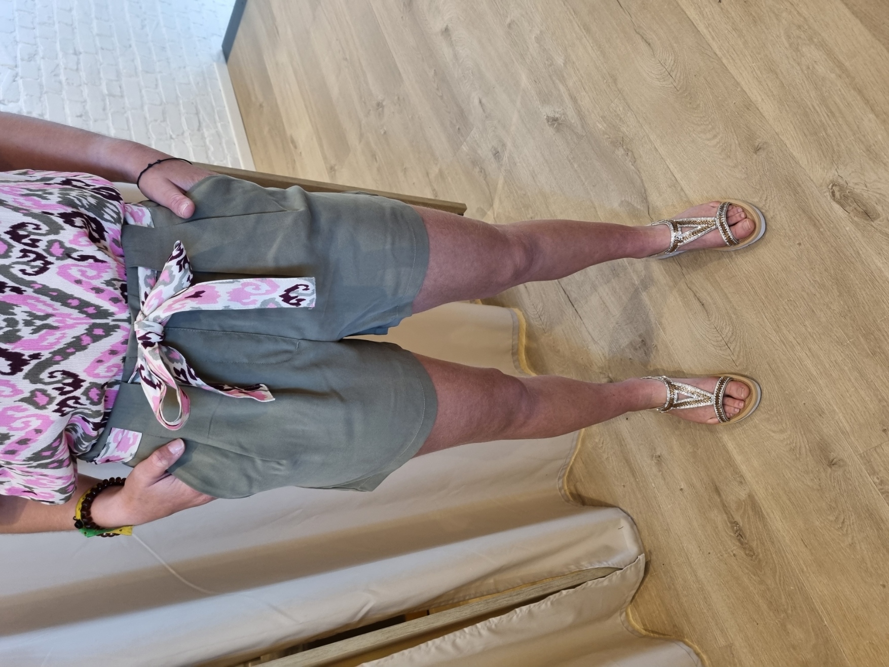 JDYTOMIKA BELT SHORTS WVN PNT kaki