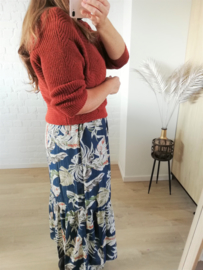 overslagjurk met gouden afwerking oceaanblauw