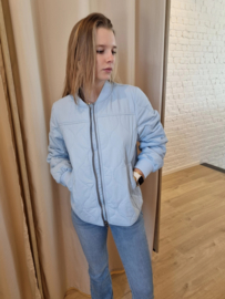 JDYRAYA QUILT SHORT JACKET OTW HAB lichtblauw