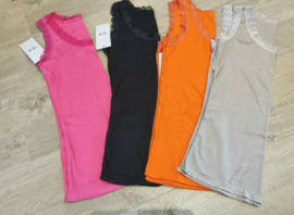 topje met kant oudroze, lichtblauw, ecru, koraal, fuchsia, zwart, oranje, beige