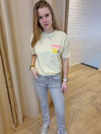 T-shirt vacation club lichtgeel