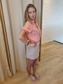 blouse met broderiedetail koraal