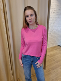 trui met zilveren knoopjes fuchsia