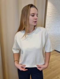 trui met strass aan de hals ecru