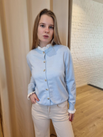 trui in dunnere stof met kraagje lichtblauw