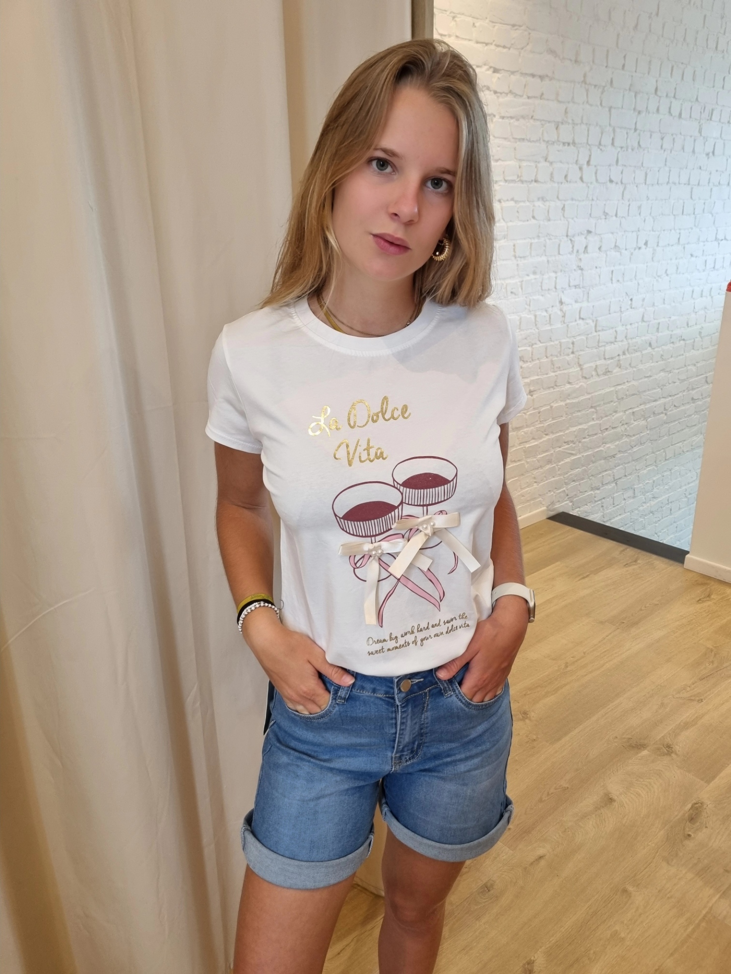 T-shirt dolce vita strikjes roze