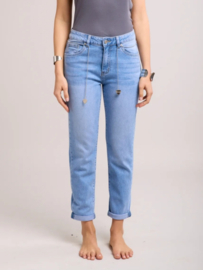 Toxik mom jeans bleached blue met hartjesketting H2781