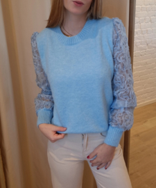 trui met knoopjes en versierde mouwen hemelsblauw