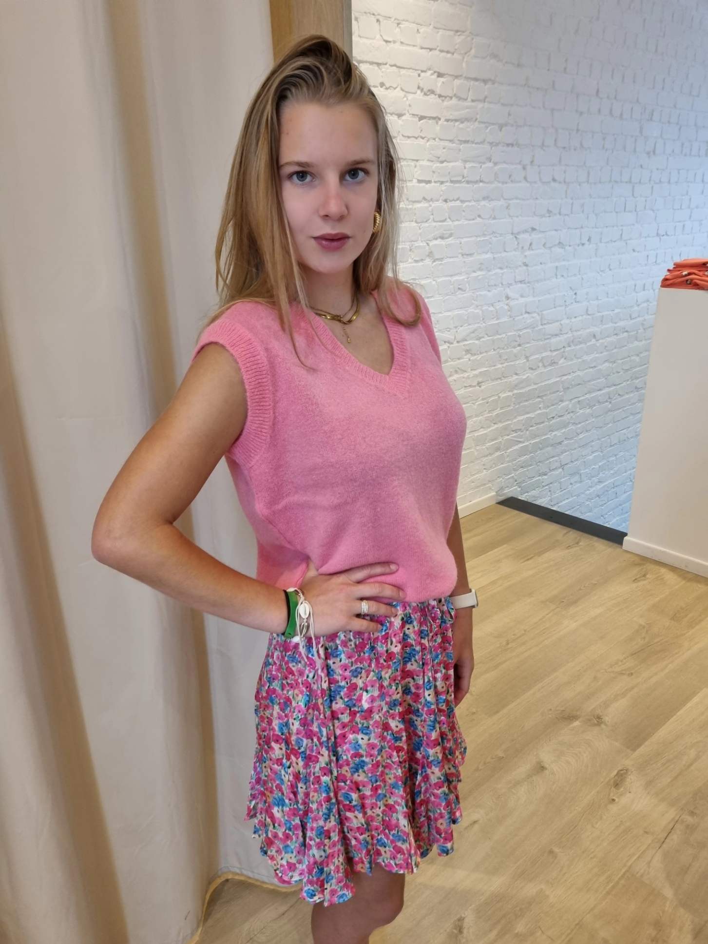 speels rokje met fuchsia print