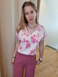 bloesje met lichtroze bloemenprint