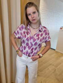 hemdje met purper vlekkenprint