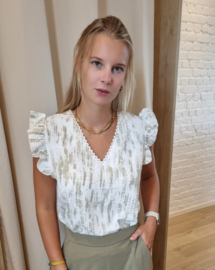 witte katoenen top met kant en kaki accent en volantmouwtjes