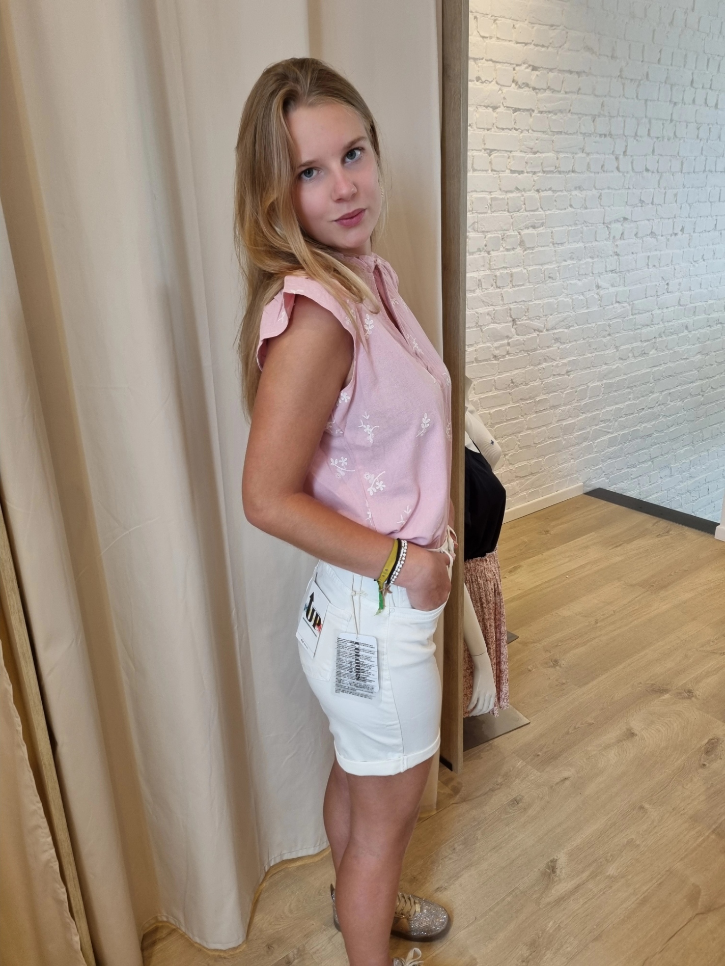 romantisch bloesje met knoopjes in oud roze