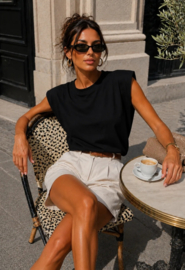 T-shirt padded shoulders zwart