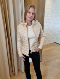 donsjas in gouden kleur